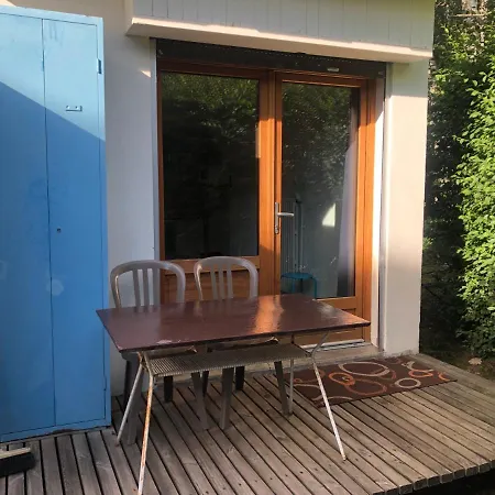 Apartamento Studio Avec Petit Jardin Et Terrasse Vue Mont-blanc